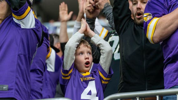 Minnesota Vikings hosting fan rally at Mall of America