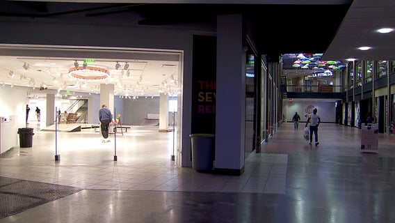 Indoor, pop-up skatepark opens in Uptown mall storefront