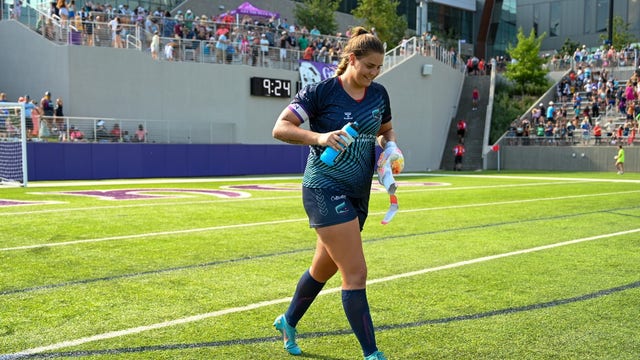 Former Minnesota Aurora FC keeper Sarah Fuller retires from soccer