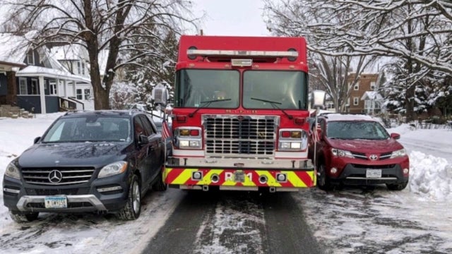 Public safety concerns prompt Minneapolis one-sided parking enforcement