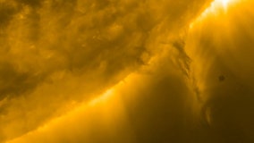 Stunning video shows Mercury passing by the sun