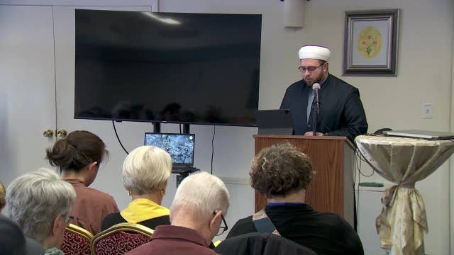 Minnesota faith leaders pray for Turkish, Syrian earthquake victims during vigil