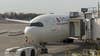 2 Delta planes clip wings at MSP Airport