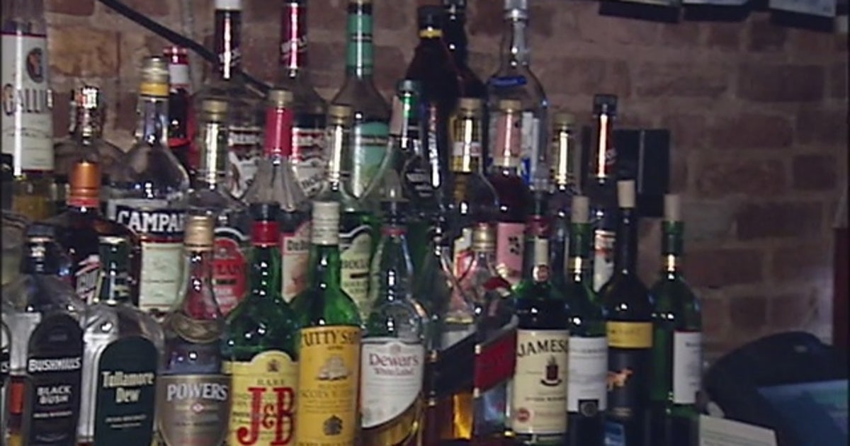 Nursing home happy hour: Minnesota bill could allow senior homes to serve alcohol