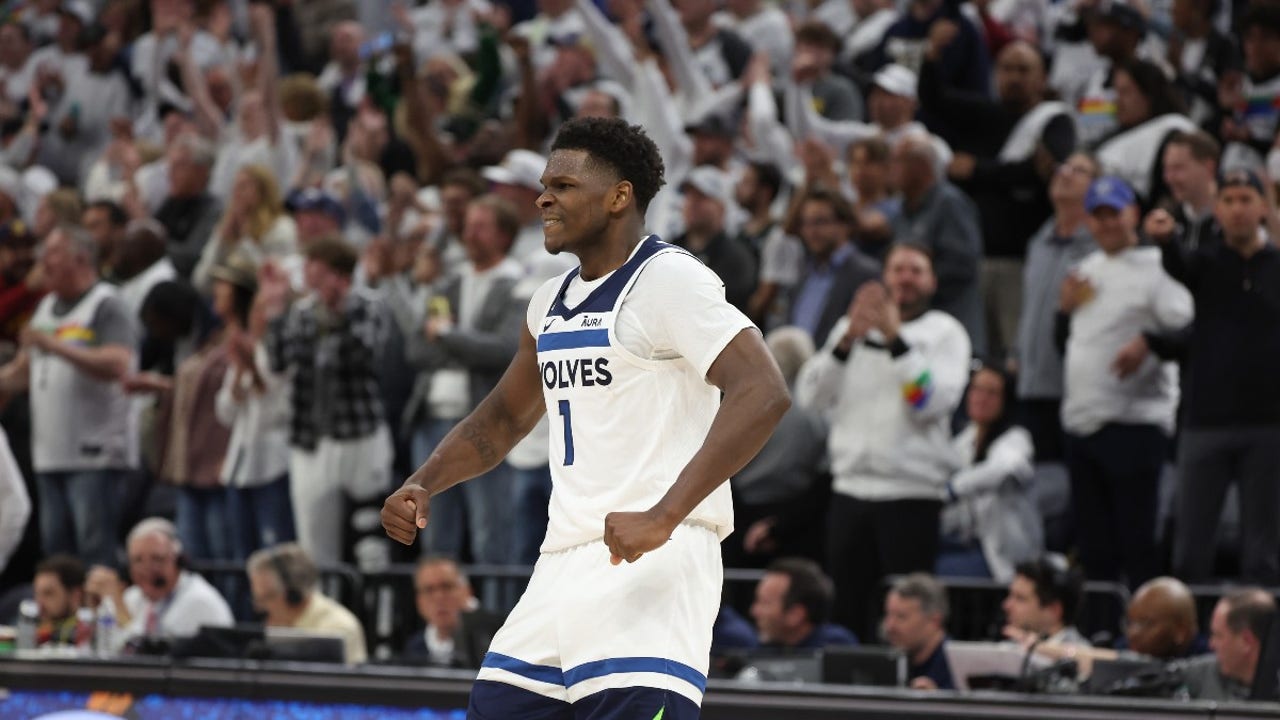 Timberwolves guard Anthony Edwards switches to No. 5 jersey