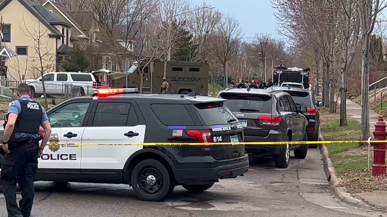 FBI Agent Shot And Killed Armed Suspect In Minneapolis | FOX 9 ...