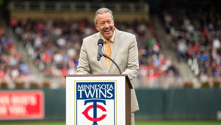 Dick Bremer brought to tears at end of 40th season calling Twins