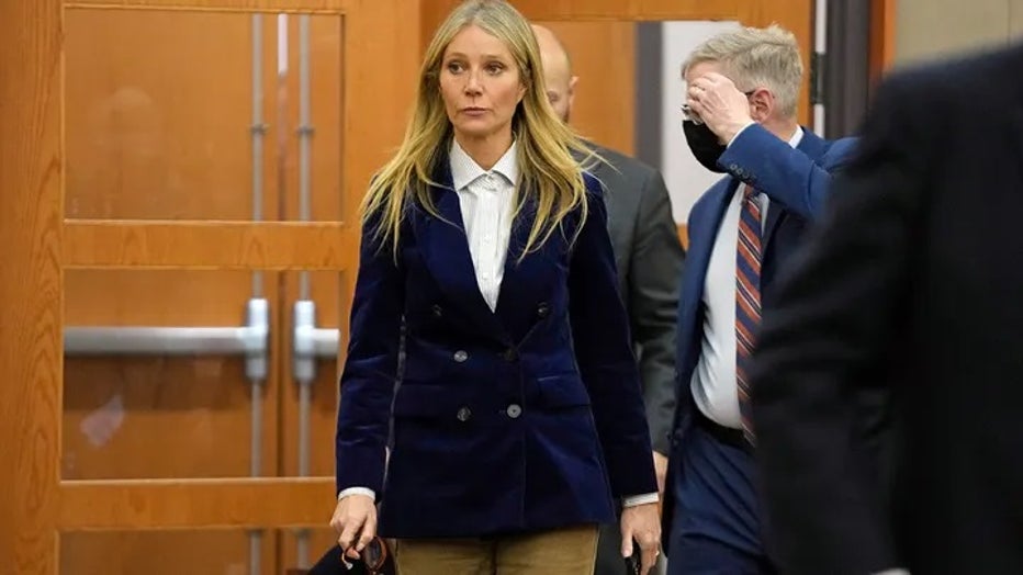 gwyneth-paltrow-in-court.jpg