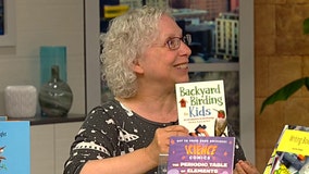 Reading expert shares tips to help kids avoid 'summer slide'