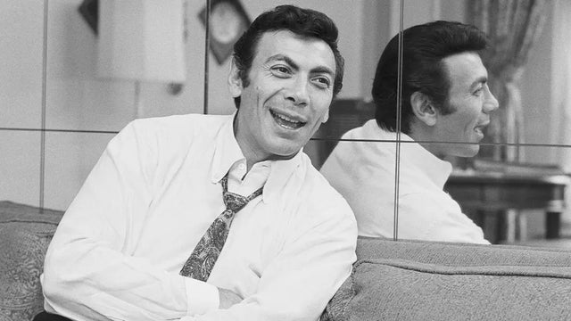 Ed Ames, star of TV series ‘Daniel Boone,’ dies at 95