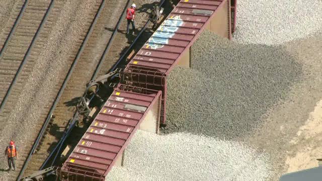 BNSF train transporting rock derails near St. Cloud