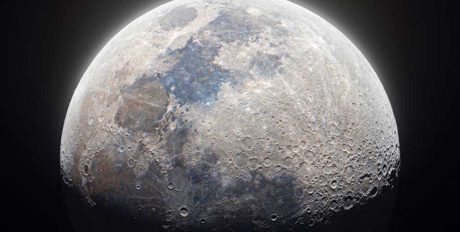 Giga-Moon' offers views of lunar surface in stunning detail