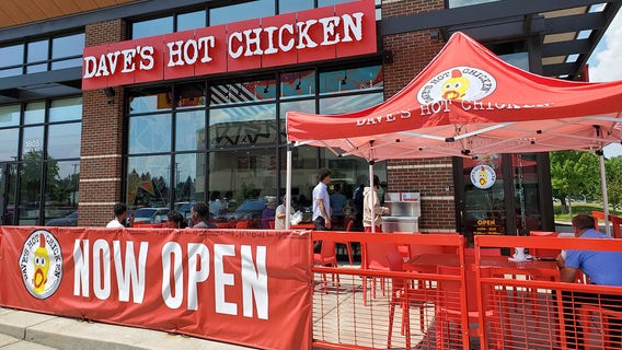 Kris Humphries opens Dave’s Hot Chicken, Minnesota’s first location