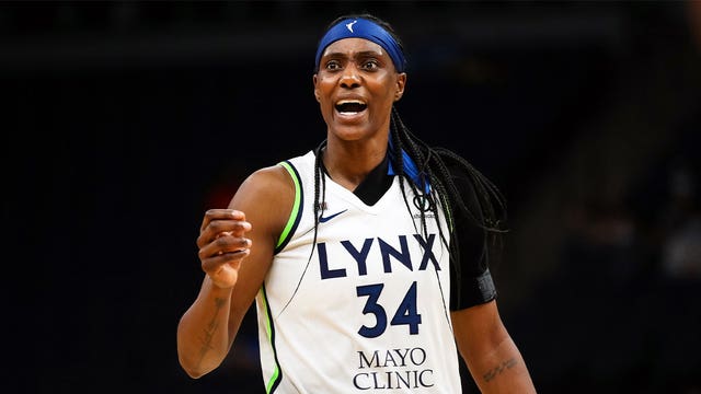 Lynx legend Sylvia Fowles' jersey retired by team
