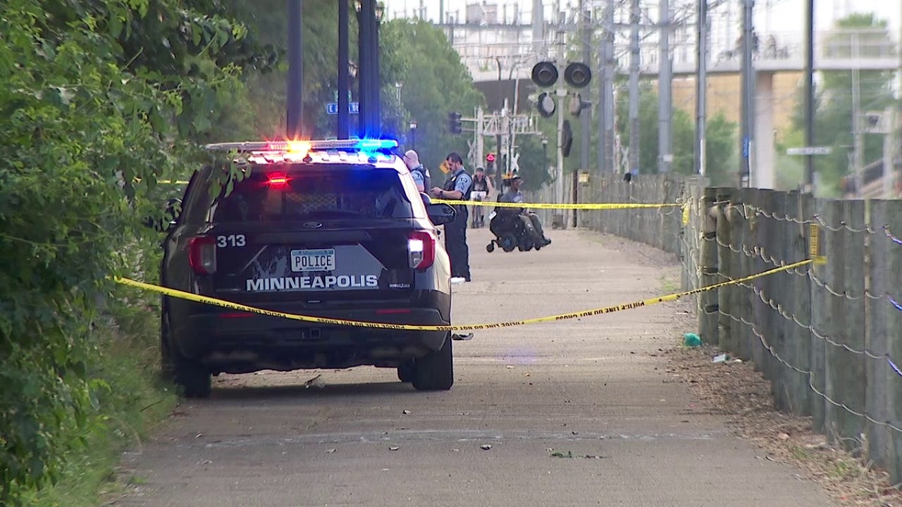 2 hurt in shooting on Minneapolis shooting along light rail