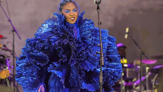 Ms. Lauryn Hill coming to Mystic Lake in September