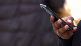 Minneapolis school board weighs cell phone policy change