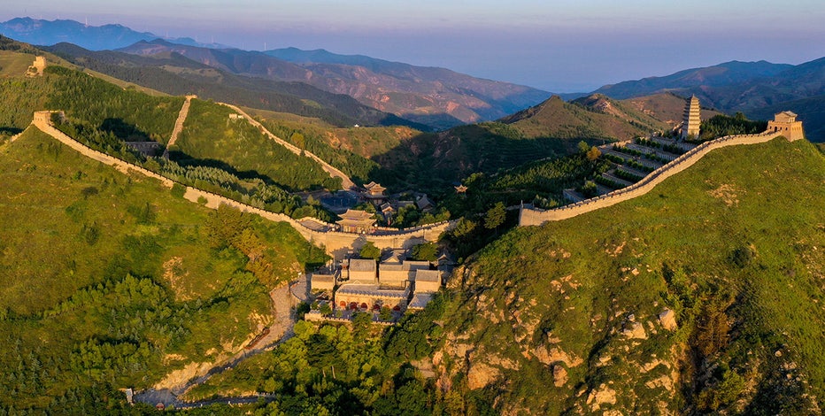 Construction Workers Plow a Shortcut Through the Great Wall of China, Smart News