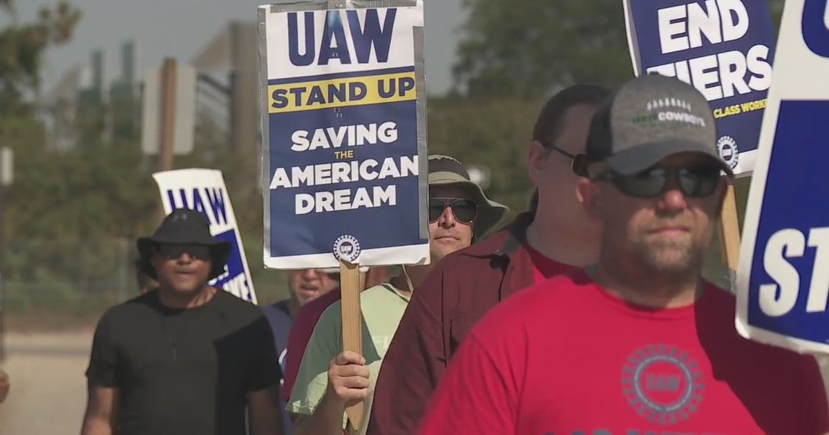 UAW strike update: Ford, GM lay off more workers | FOX 9 Minneapolis-St. Paul