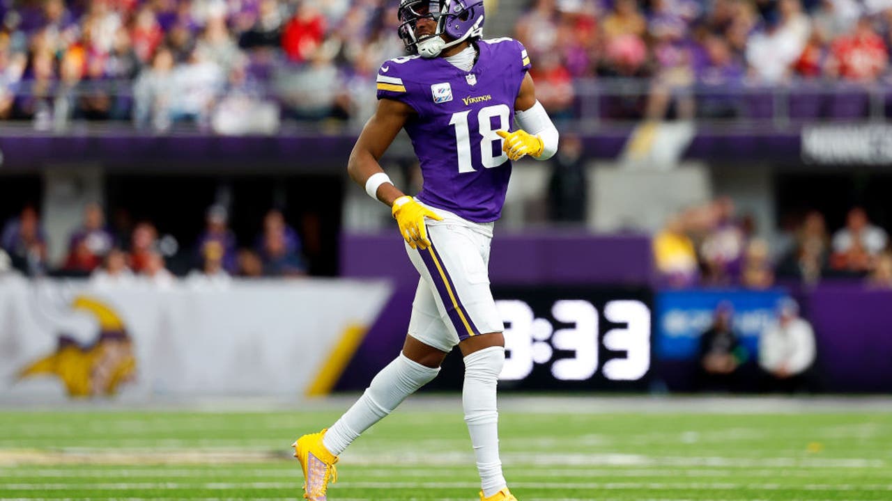 The Vikings plan to put Justin Jefferson on injured reserve, meaning the WR  will miss at least four games with a hamstring…
