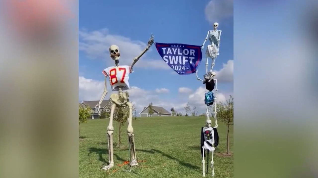 House's Taylor Swift and Travis Kelce-Inspired Halloween Display Goes Viral