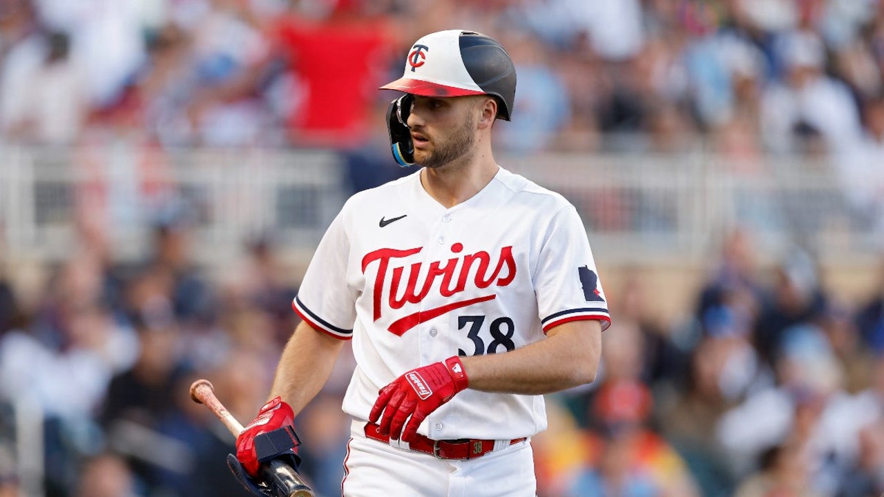 Twins face elimination after 9-1 ALDS Game 3 loss to Astros, trail