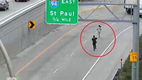 Video: Wanted convict darts into traffic to escape authorities in Minneapolis