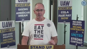 UAW’s confrontational leader Shawn Fain makes gains in strike talks, but some wonder: Has he reached too far?