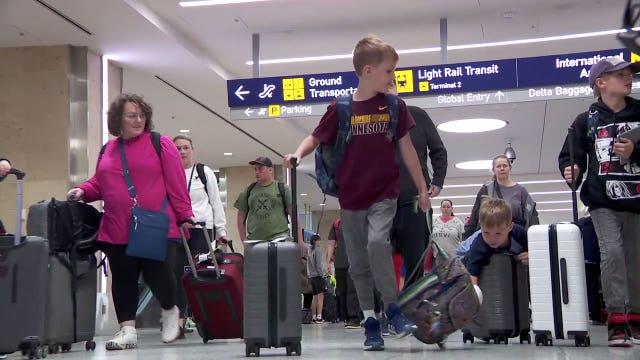 Some families get jumpstart on MEA weekend