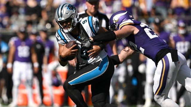 Justin Jefferson, Harrison Smith lead Vikings to first win of 2023 season at Carolina