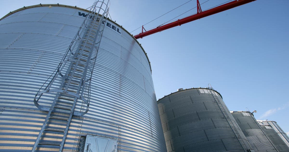 Man dies after being trapped inside grain bin in western Wisconsin ...