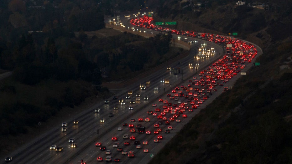 Traffic-in-Los-Angeles.jpg
