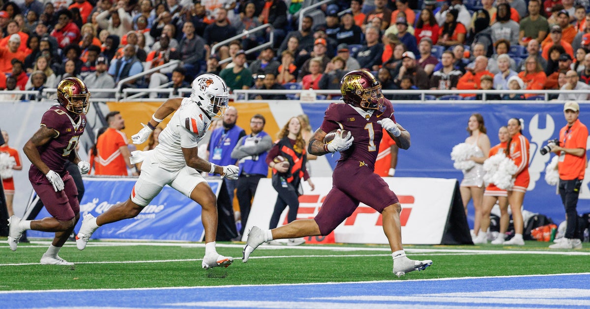 Taylor, Kramer lead Gophers to 30-24 win over Bowling Green at Quick ...