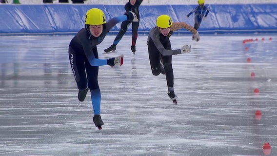 Competitors skate through unseasonable warmth in Minnesota