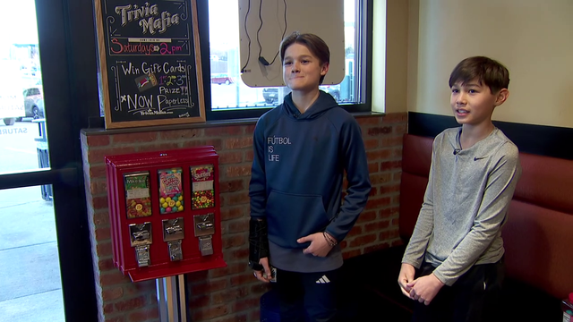 Young entrepreneurs aim to become gumball machine moguls
