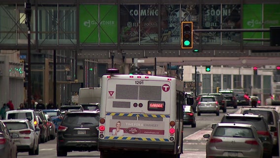 Minnesota's 'illegal’ CDL licenses risk federal funding: USDOT