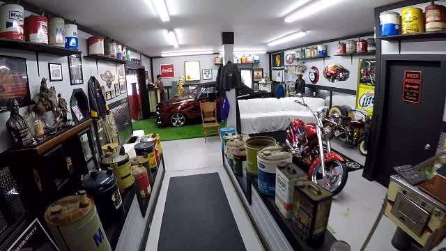 Vikings Hall of Famer has ultimate man cave, FOX 9 gets a look inside