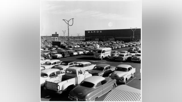 Demolition of old Herberger’s, Toys R Us at Southtown Center begins