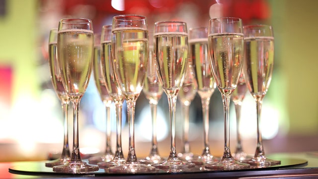 Valentine’s Day weddings available at Ramsey County courthouse