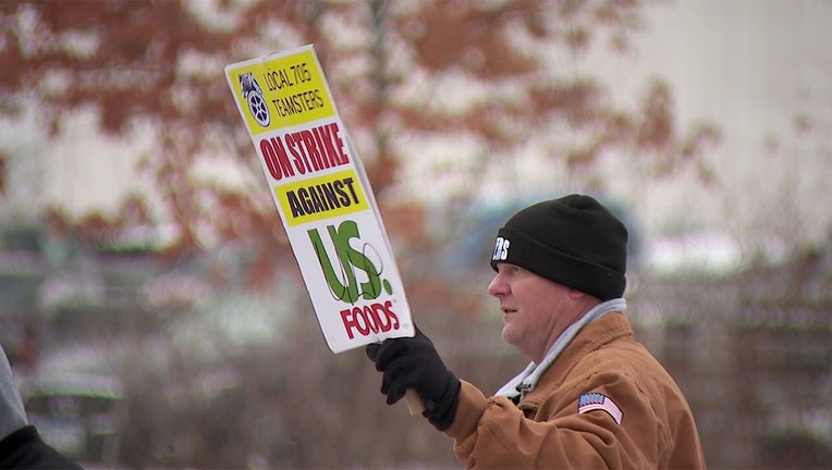 Minnesota US Foods Workers Picketing Restaurant Deliveries Delayed   US Foods Protest 