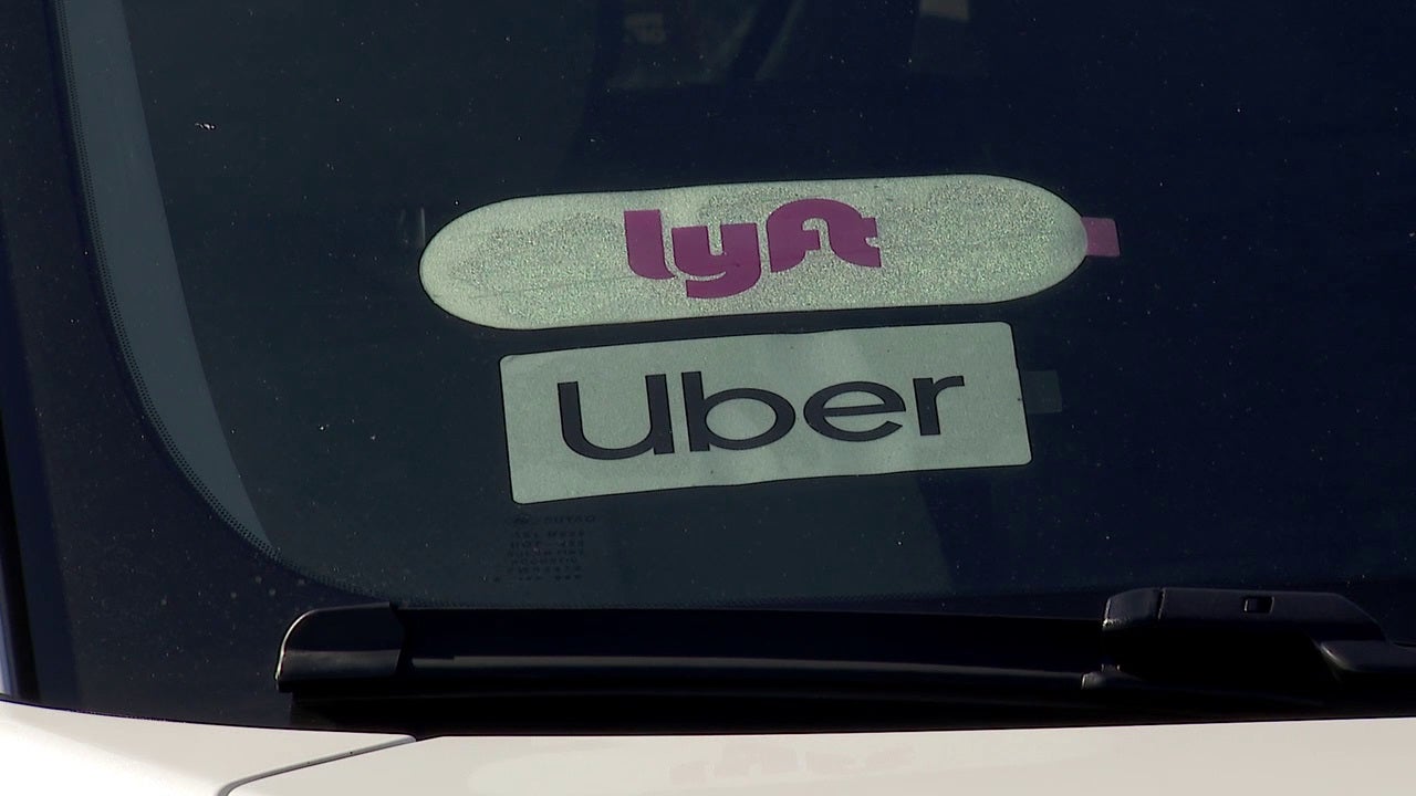 Minnesota gas prices hit $4.18: Uber and Lyft drivers say fuel discounts aren't enough