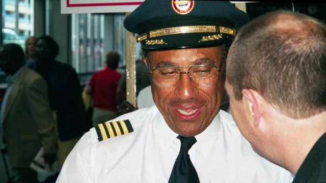 How Woody Fountain became the first Black Northwest Airlines pilot