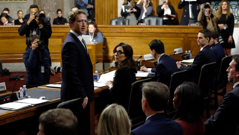 Mark-Zuckerberg-senate-hearing.jpg