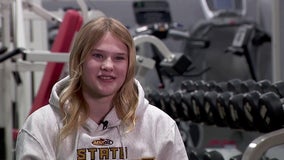 Minnesota girl makes history at boys wrestling state tournament