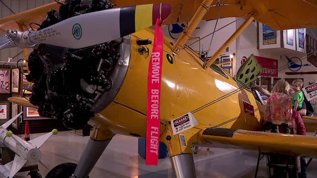 Air enthusiasts in Eden Prairie introduce young women to aviation careers