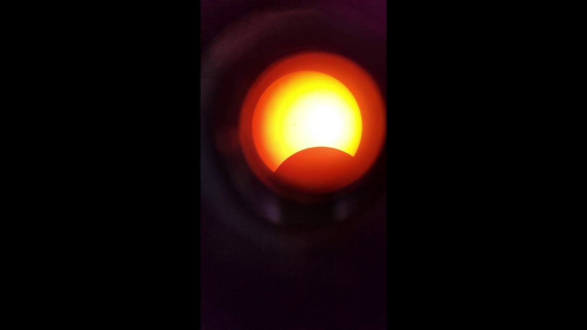 Minnesotans flock for glimpse at solar eclipse