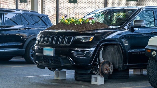 Wild's Marc-Andre Fleury gets best of Brandon Duhaime in prank war