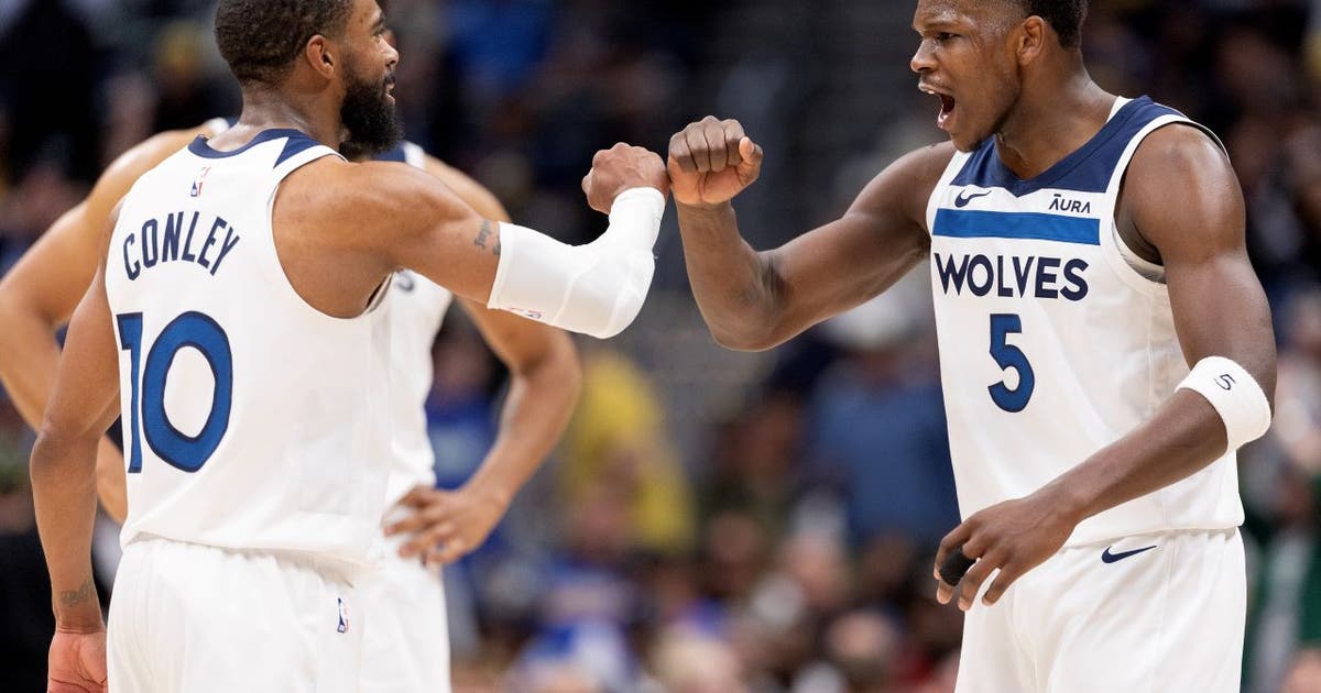 Gov. Walz proclaims Wednesday 'Wolves Back Day' in Minnesota | FOX 9 ...