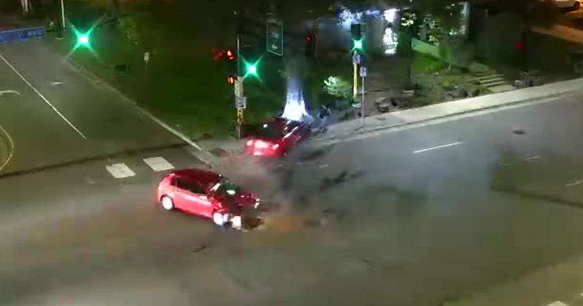 Traffic camera captures pedestrian nearly hit by car in Minneapolis ...