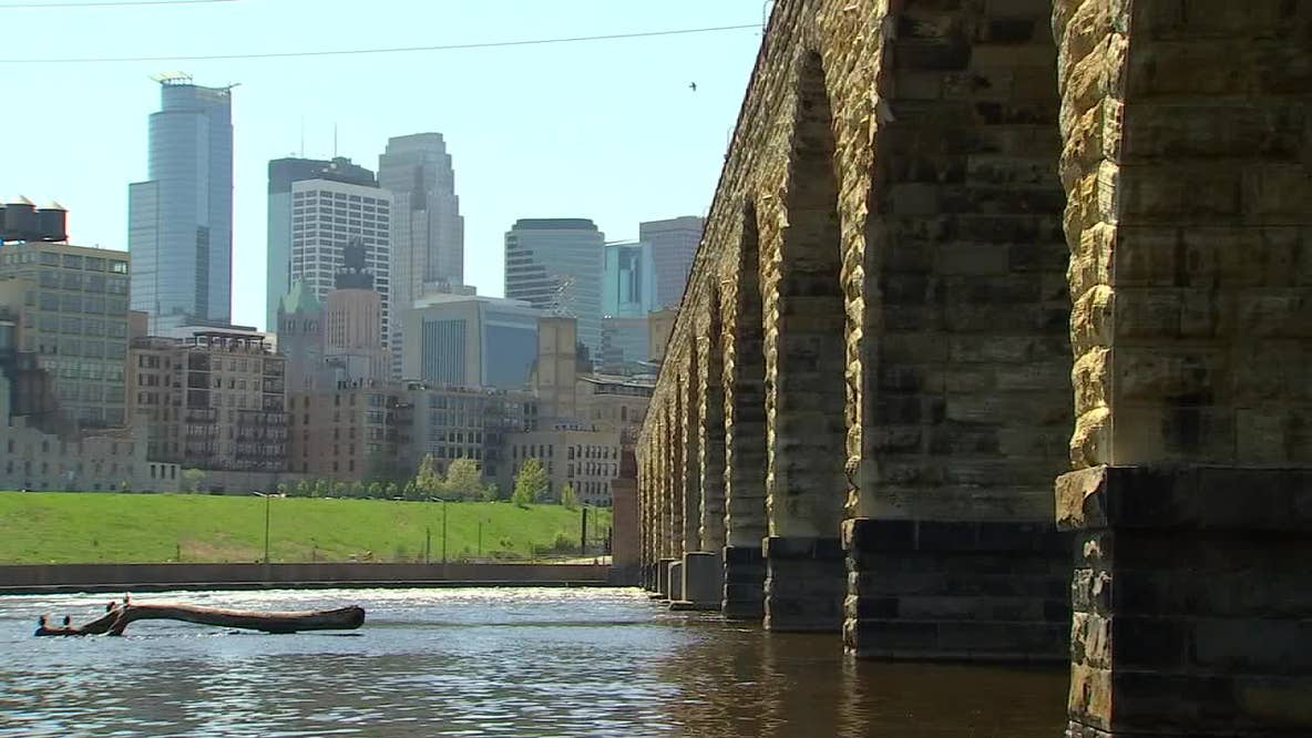 Stone Arch Bridge Festival returns to Minneapolis riverfront June 20–21 with 200+ artists